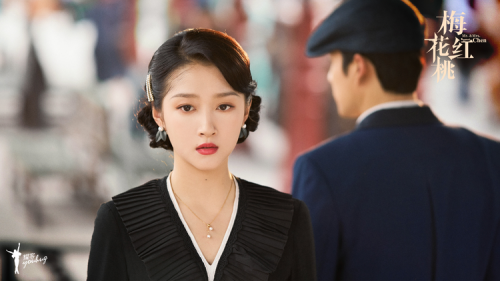 《梅花红桃》：10月11日首映，关晓彤韩东君揭示刀背后的生活经历插图1