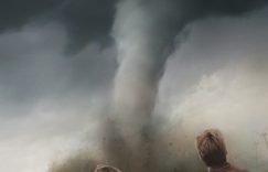 《龙卷风》重启版预告：风暴追逐者勇敢面对自然危机！缩略图