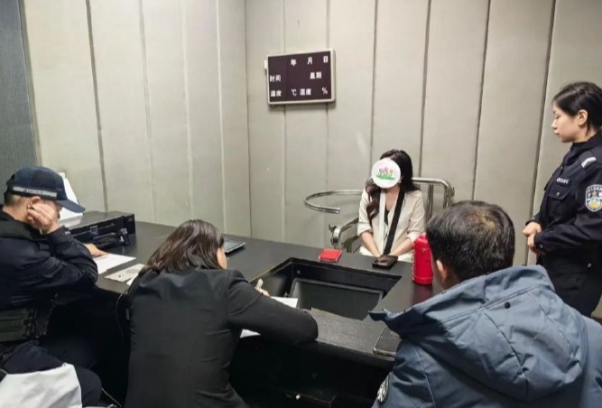 欠债的网红歌手想开巡演，法院花16小时跑千里来叫停插图