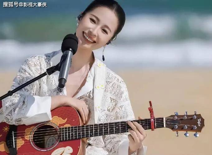 《乘风2025》百度云阿里云盘【完整HD1080p/MP4中字】云网盘插图1