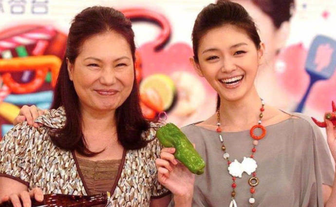 S妈伤心到送急诊，心痛得喘不过气插图