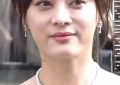 43岁孙俪亮相活动：没开美颜滤镜真显老，手指头粗得惊人！缩略图