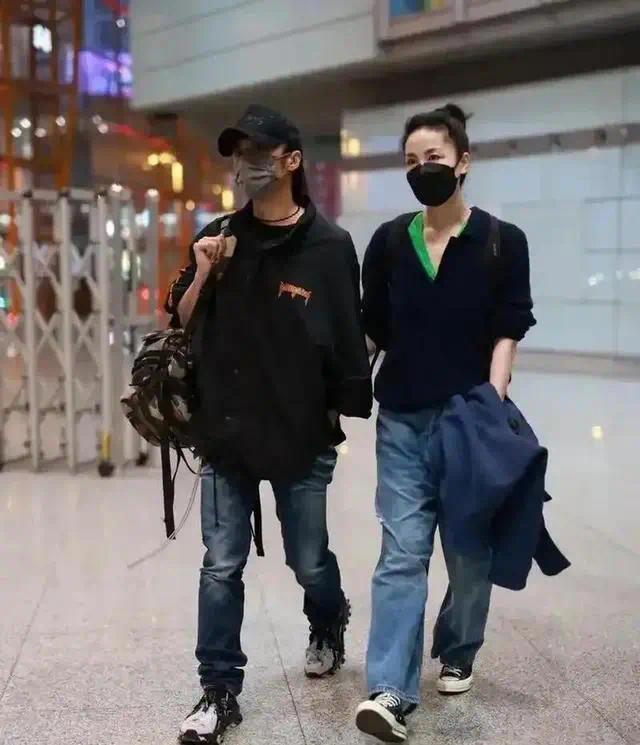 谢菲甜蜜出游甜蜜出游，前妻张柏芝的回应让他意外插图