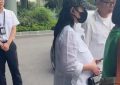 阿身材发福服材发福，穿宽松衣服被保安嫌弃撇嘴缩略图