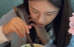 杜4张约会人张约会照，夸沈梦辰做的湘菜好吃，两人还是那么甜缩略图