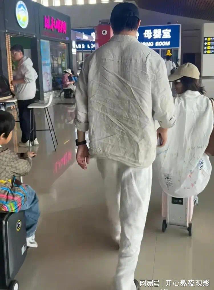 麦婆一起游新疆起游新疆，打卡六星街，保姆帮忙带娃，儿子女儿都好可爱插图