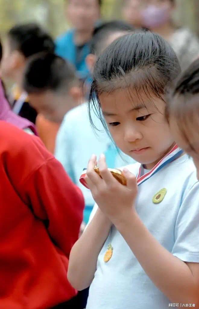 汪动，森林北，森林北一起现身，8岁醒醒正脸曝光，不像章子怡太让人意外插图