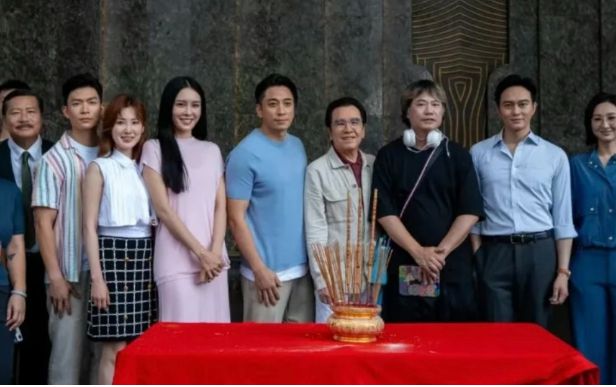 《在B新剧《璀璨之城》全集在线免费观看(高清版双语)【1280P中文】资源下载插图1