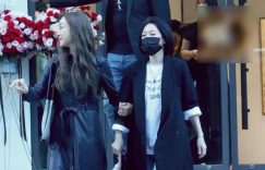 小身，疗气着画展，疗伤四个月气色超好，老公全程陪着缩略图
