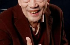 相声世，李少华去世，李玉刚含泪送别缩略图