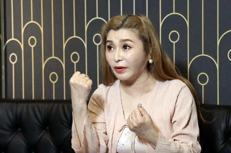 5岁蔡回归，身材称0年宣布回归，身材圆润依然自信，自称保养好像30出头插图1