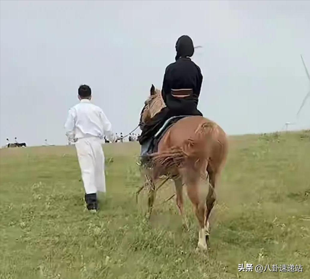 S溃小菲，说汪小菲带俩娃正脸全曝光，筱梅一句话说透S家疯狂事插图1