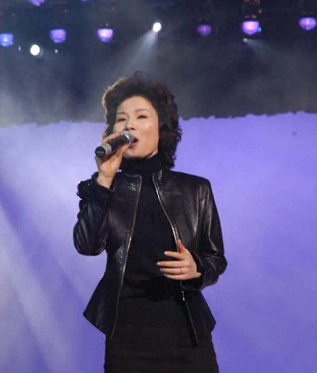 用歌声温暖中国却抱憾离世：叶凡，37年生命铸就的电视剧歌曲皇后传奇插图1