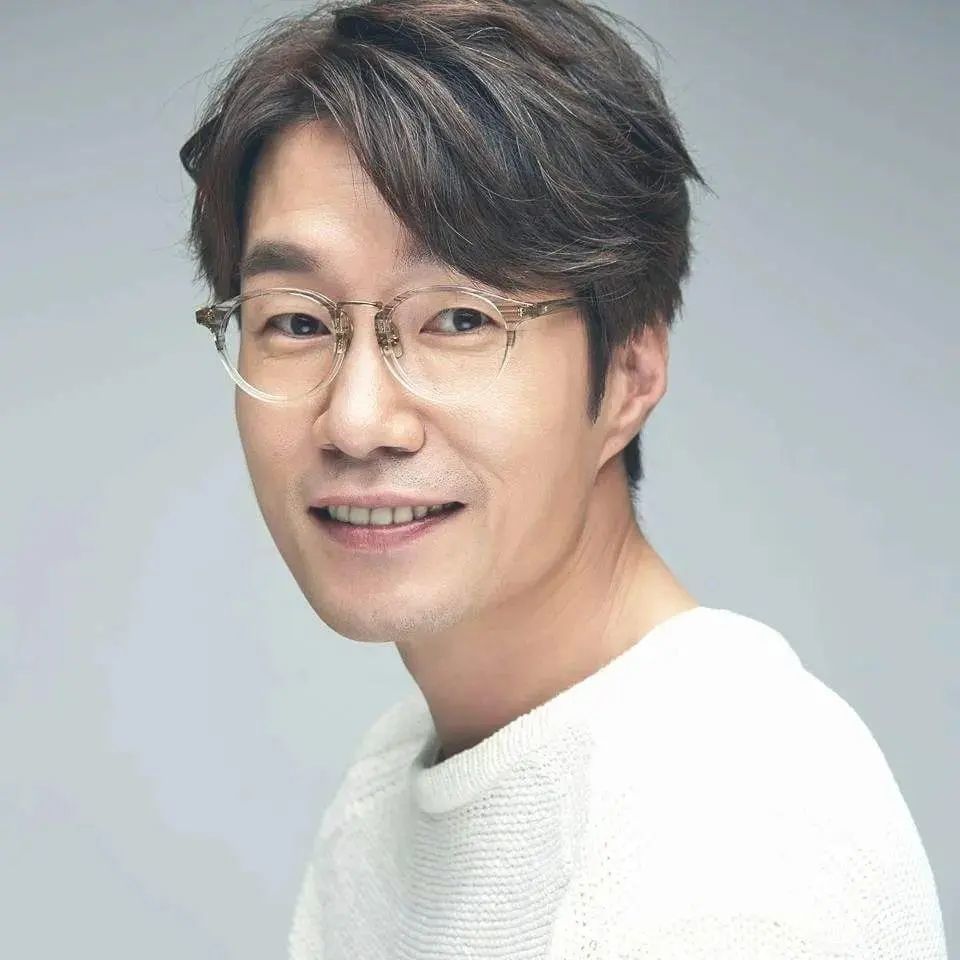 韩国资深演员宋英奎猝逝 终年55岁 生前陷酒驾风波 曾主演《极限职业》《请回答1988》插图1