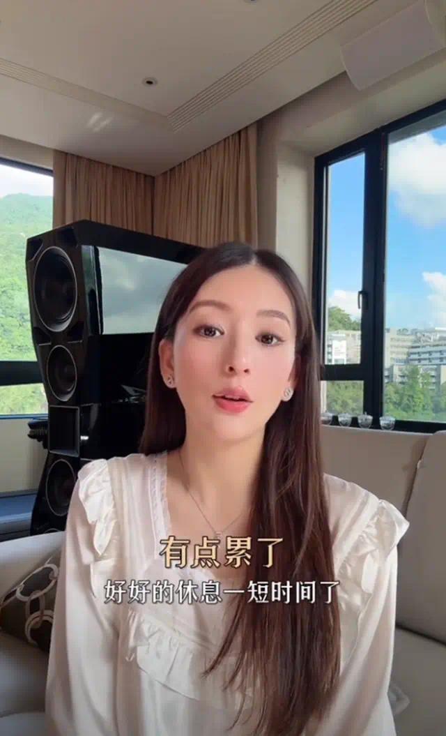 方媛孕晚期素颜出镜 郭富城千万豪宅内景首曝光 38岁高龄待产状态佳插图