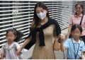孕妈方媛挺八月孕肚亲送女儿上学 郭富城暂停工作贴心陪产缩略图