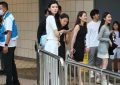 超模奚梦瑶携子观赛：5岁何广燊初显超模基因，母子温情互动点亮球场缩略图