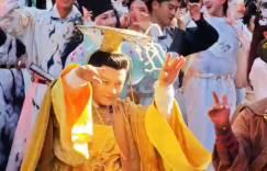 大明星名气响当当，咋还穷得叮当响？缩略图