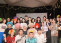 张国立夫妻聚会近照曝光，邓婕状态太绝了，明明只小3岁，看起来像两代人？缩略图