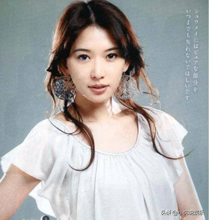 林志玲跨国婚姻后无奈继续打拼，工作背后全是辛酸插图1