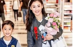 张柏芝三胎儿子露脸，跟爸爸笑成一片，这娃亲爹到底是谁啊？缩略图