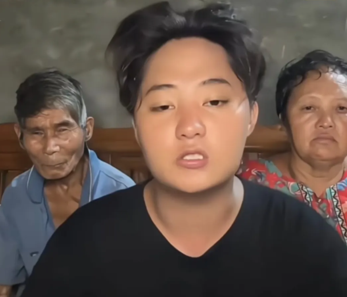 网红宣布破产！靠模仿明星火了，结果被告了，山寨网红的风光日子没了插图1