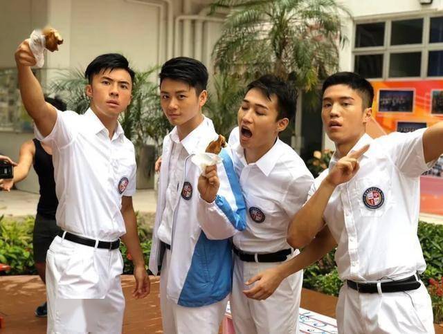 33岁TVB当红小生没戏拍，上位梦破灭后悄悄跑回去主持节目了插图1