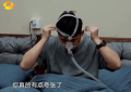 黄磊上节目状态让人担心！睡觉得戴呼吸机，还曾因心脏病紧急送医缩略图