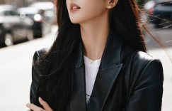 白鹿穿黑皮衣也太飒了！风中回头这一下慵懒又迷人缩略图