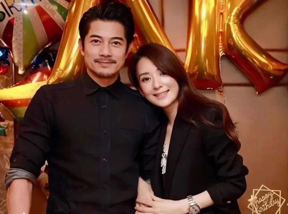 60岁天王喜当爹,打破四大天王岳父魔咒!插图 60岁天王喜当爹,打破四大天王岳父魔咒!插图