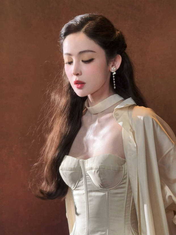 娜扎演傲娇大小姐，又美又飒！插图