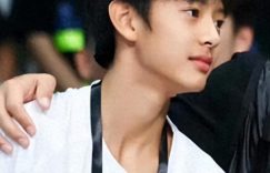 孙俪儿子长这么帅了？才13岁快1米8，邓超后继有人啊缩略图
