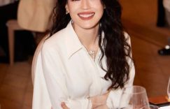 舒淇聊小时候早起给全家做饭，王晶说她因片酬低没演《卧虎藏龙》缩略图