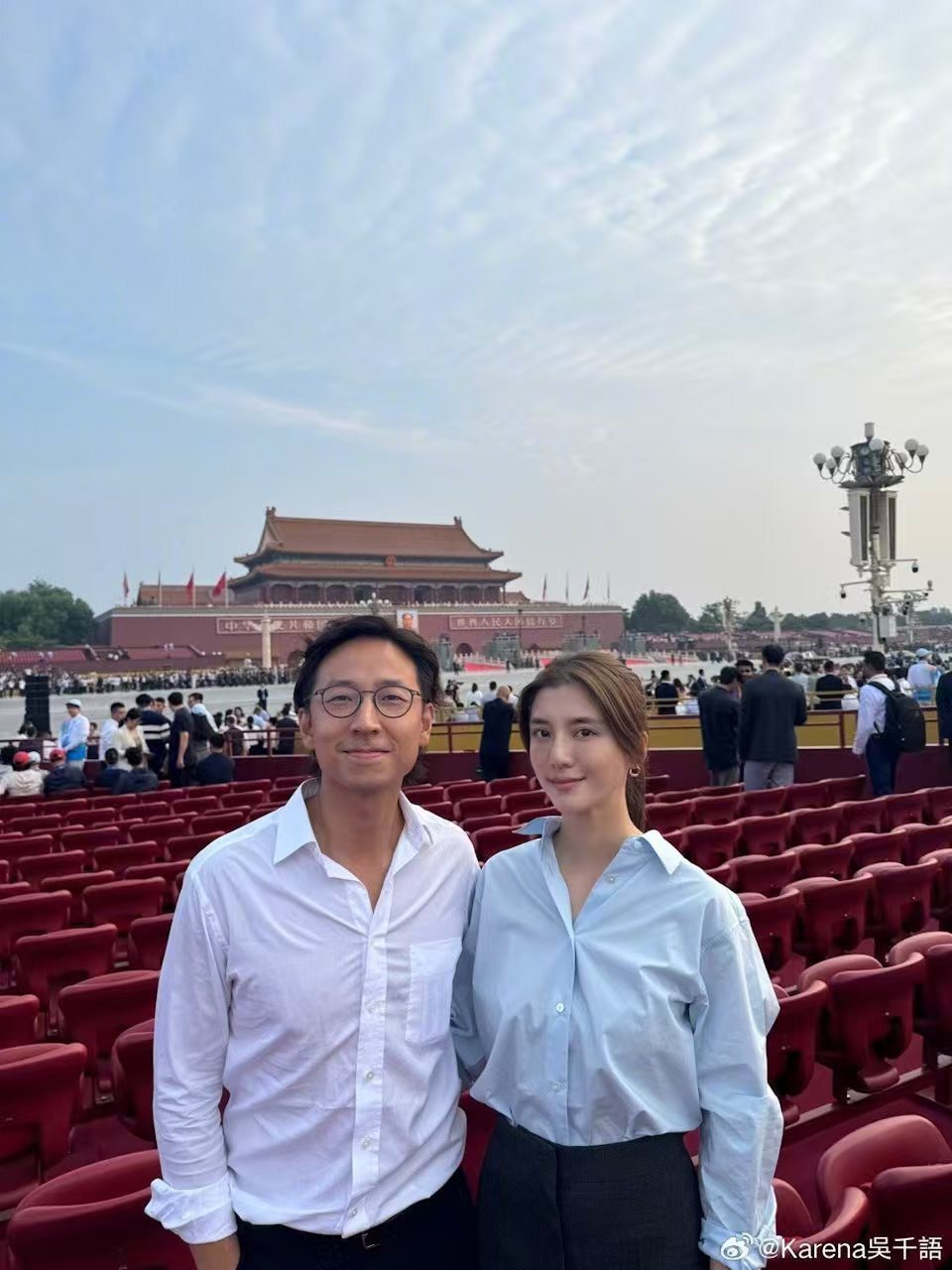 香港女星嫁入豪门,当初不被看好如今却赢得公婆心插图1 香港女星嫁入豪门,当初不被看好如今却赢得公婆心插图1