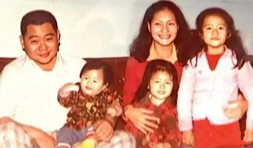 王晶聊大小S,直言大S性格挺温柔的插图 王晶聊大小S,直言大S性格挺温柔的插图