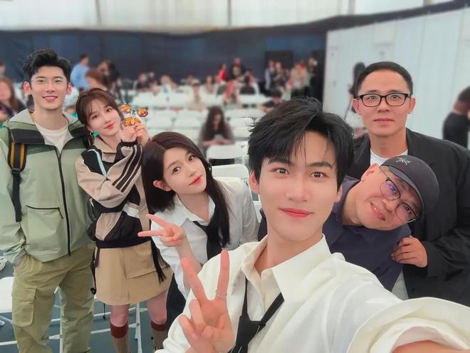 《狙击蝴蝶》全集百度云网盘资源下载(HD-高清)【迅雷下载资源下载1280P高清】插图1