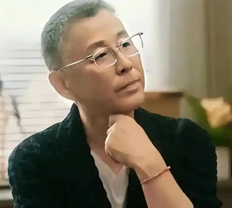 陈道明沉默10秒藏了啥?道歉信暗藏玄机,周野茫终于沉冤得雪!插图 陈道明沉默10秒藏了啥?道歉信暗藏玄机,周野茫终于沉冤得雪!插图