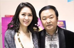 于明加给女儿过17岁生日，祖孙三代同框超美，老公胡俊咋没来？缩略图