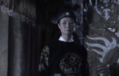 女儿搞航天，儿子当导演，儿媳是影后，她拿了一辈子的成就奖缩略图