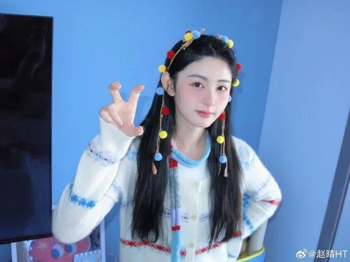 于正回应赵晴瘦成纸片人：她每天练6小时，从95斤掉到90多斤插图1