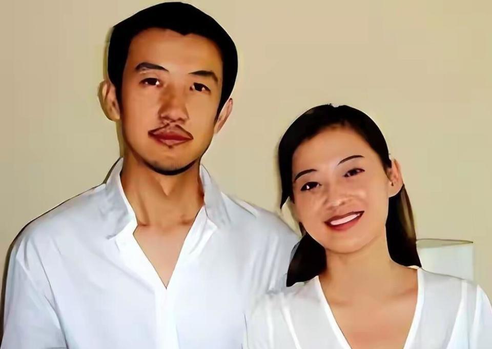 离婚19年,梅婷被二婚老公宠上天,如今鄢颇都高攀不起了插图 离婚19年,梅婷被二婚老公宠上天,如今鄢颇都高攀不起了插图