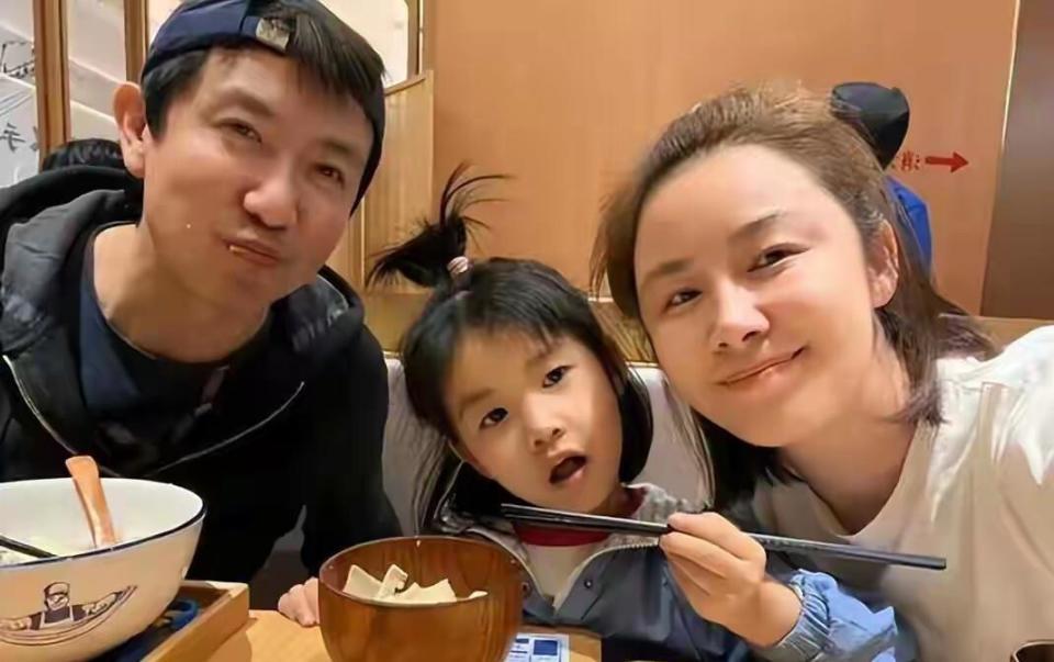 离婚19年,梅婷被二婚老公宠上天,如今鄢颇都高攀不起了插图1 离婚19年,梅婷被二婚老公宠上天,如今鄢颇都高攀不起了插图1