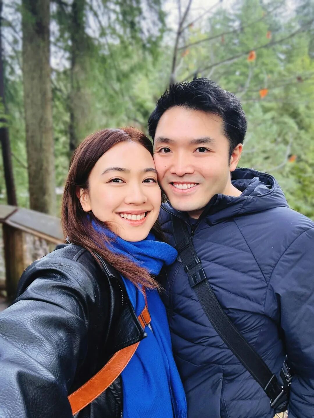 TVB前一姐晒恩爱合照，续约老东家，网友盼她回归！插图1