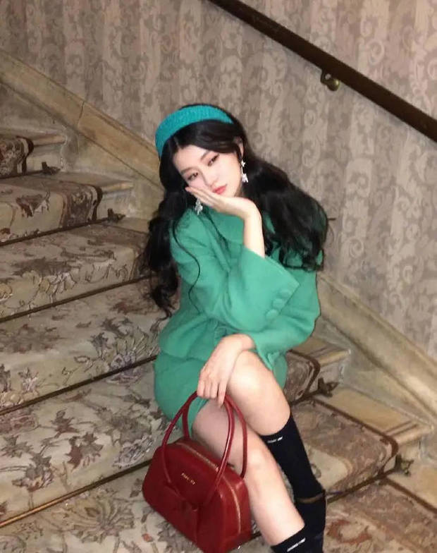 乔欣红配绿穿出贵气千金感插图 乔欣红配绿穿出贵气千金感插图