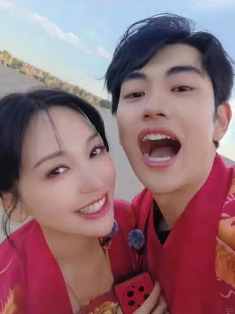 43岁金莎的婚房爆火！装修高级不俗气，网友喊话：一定要幸福啊！插图